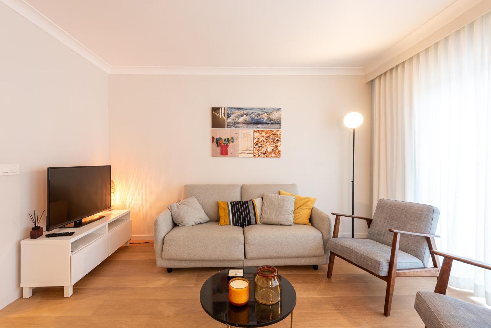 Appartamento Modern With Large Terrace Close To The Sea